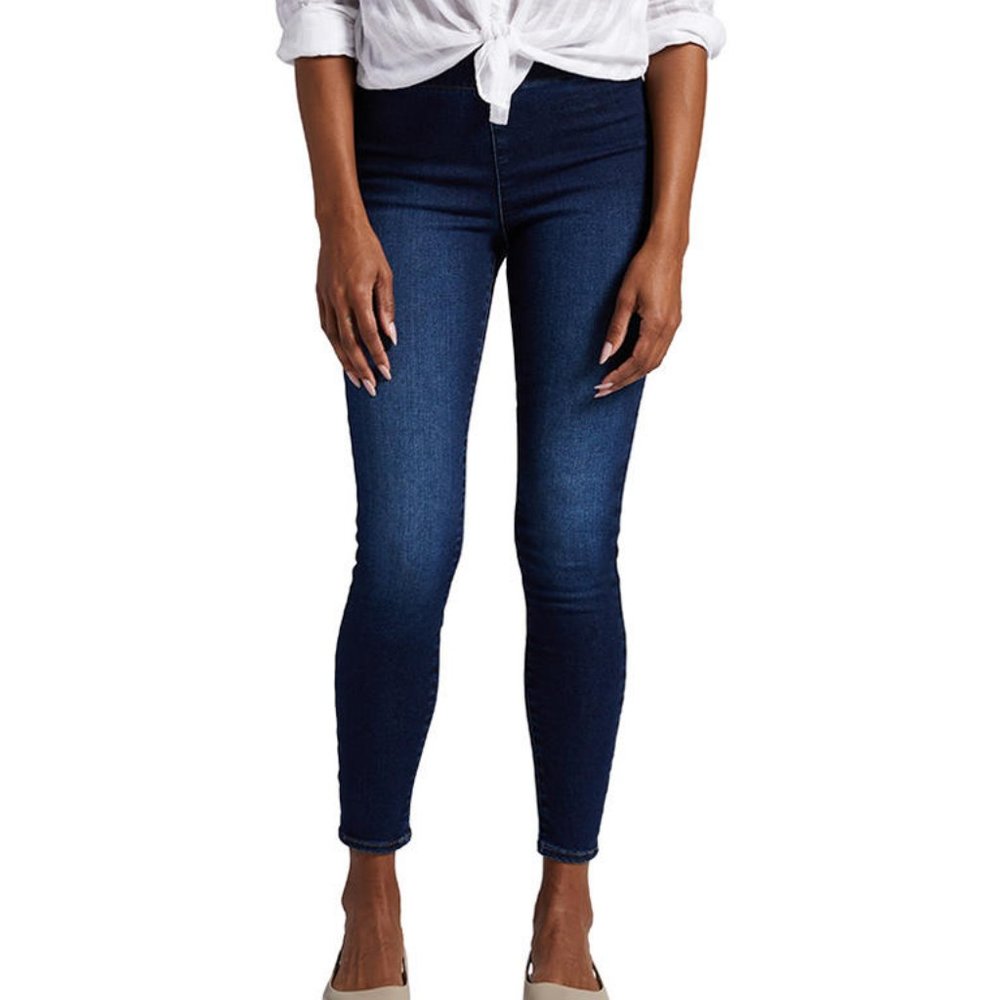 NWT Jag Forever Stretch Fit Flat Front Jean In Cornflower Blue